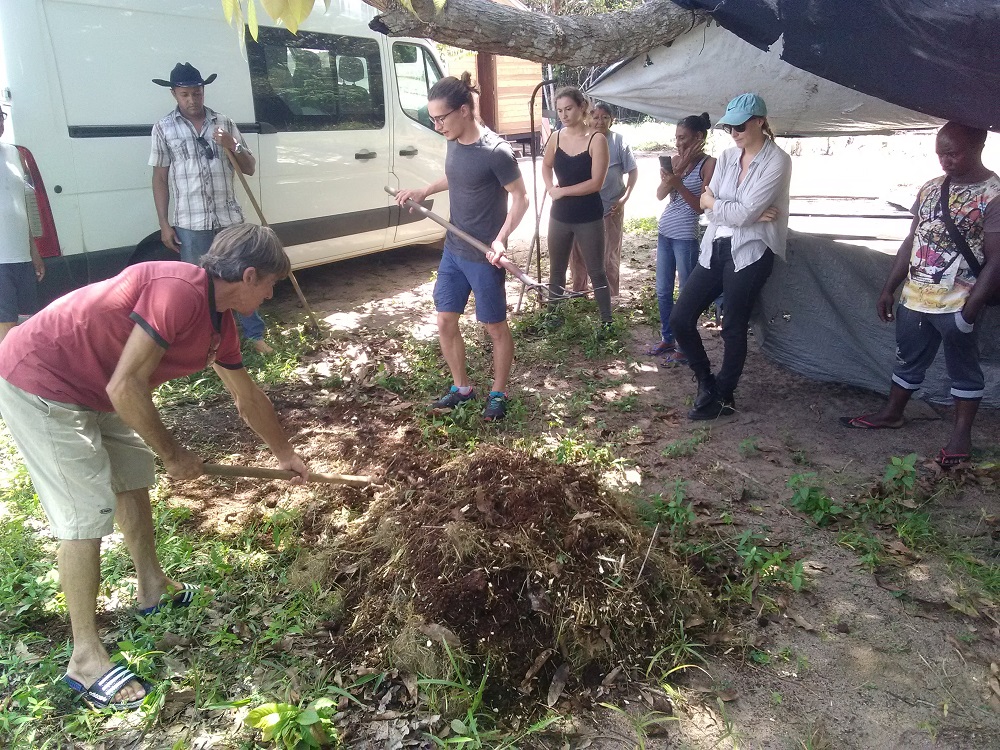 atelier compost GoPei le 26 mars, formation en salle + atelier participatif chez un agriculteur